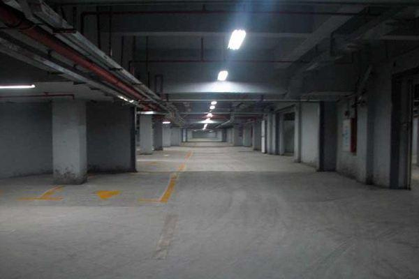 地下室建筑面澆完之后漏水怎么修？
